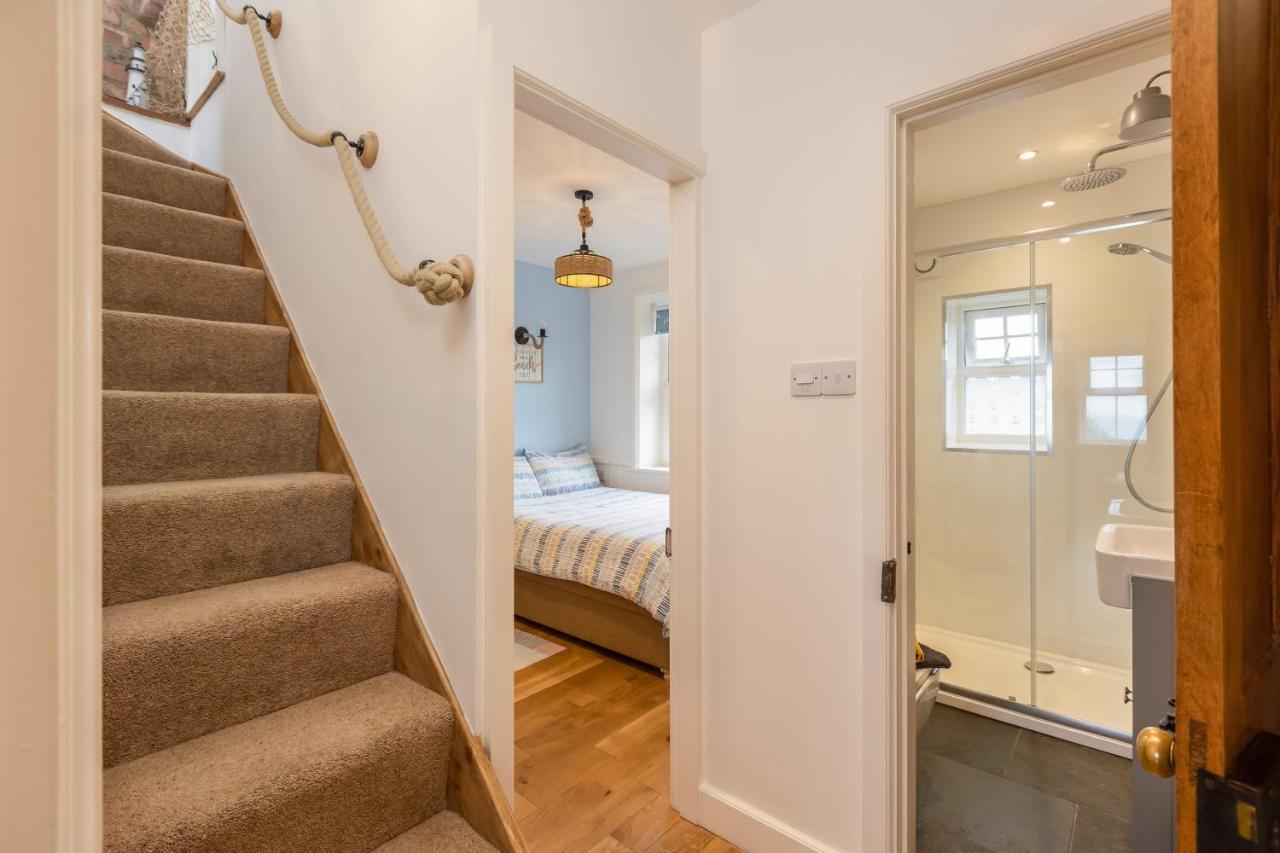 Robin Hood'S Bay Coastguard'S Cottage With A View エクステリア 写真