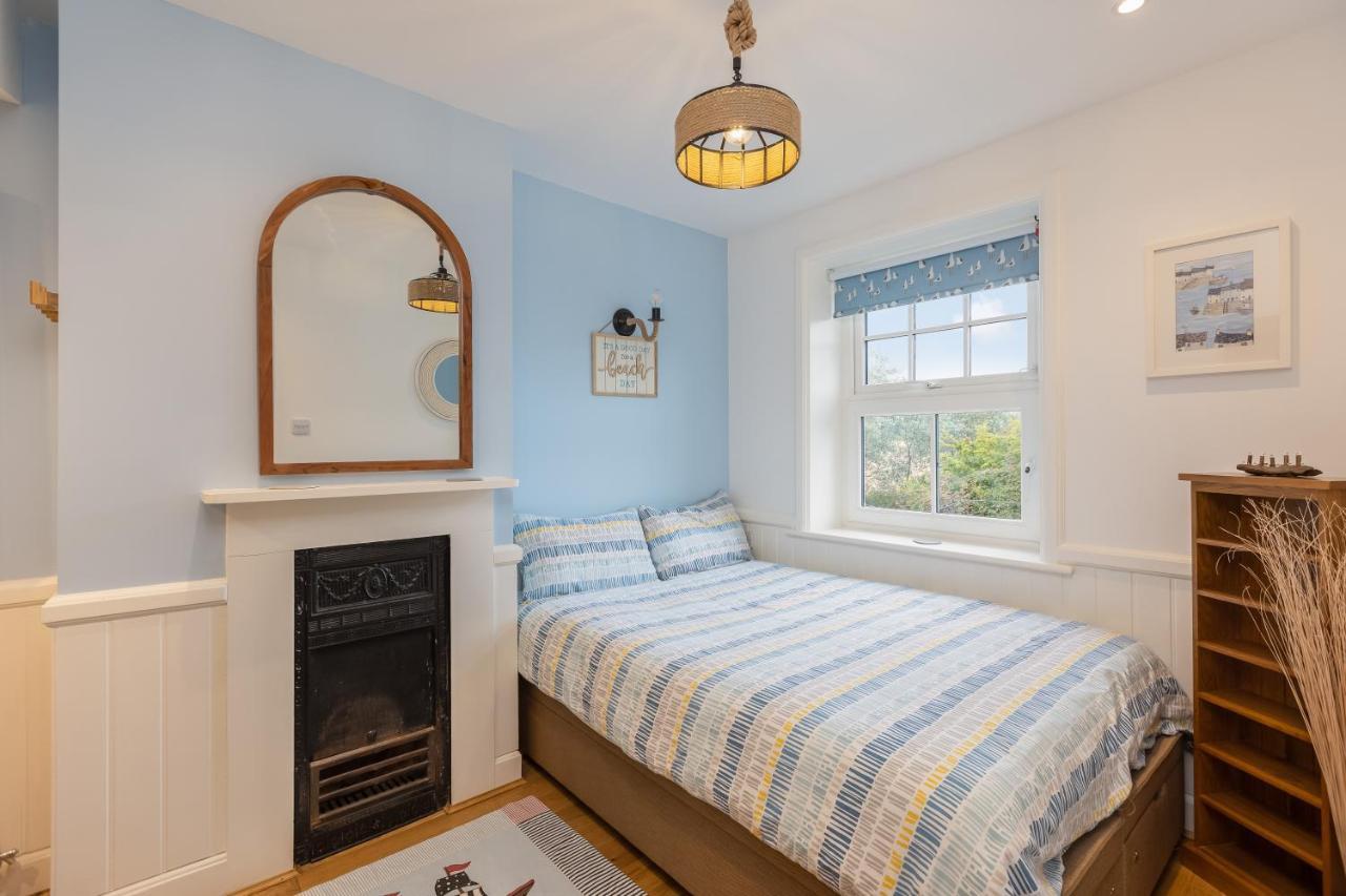 Robin Hood'S Bay Coastguard'S Cottage With A View エクステリア 写真