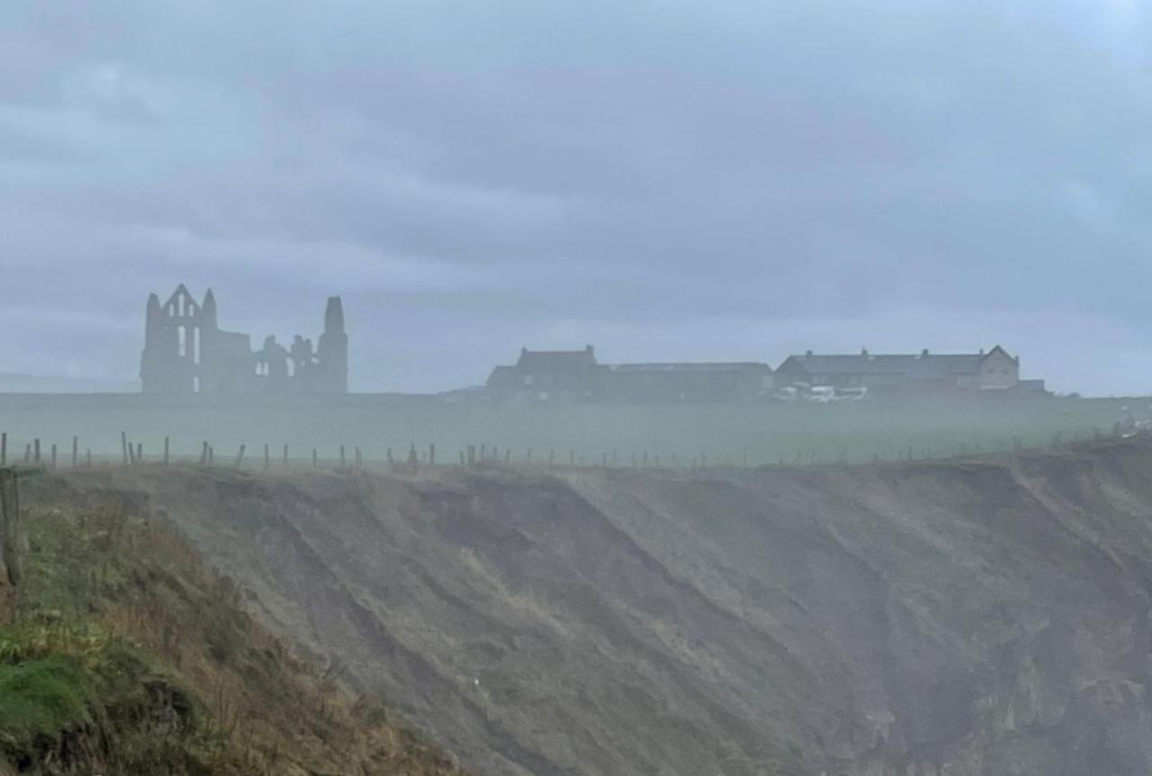 Robin Hood'S Bay Coastguard'S Cottage With A View エクステリア 写真